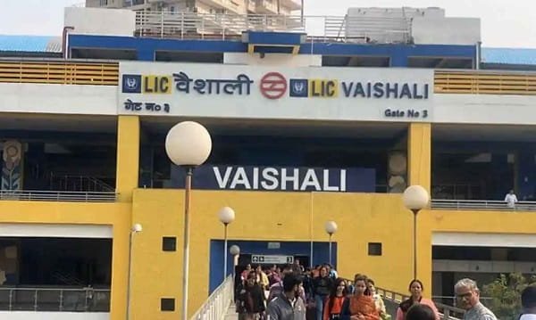 Vaishali Metro Station Ghaziabad