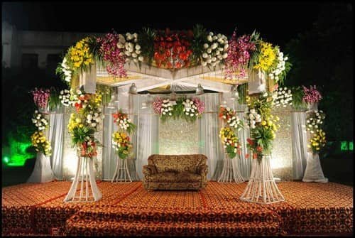 Flower and Event Decoration Service